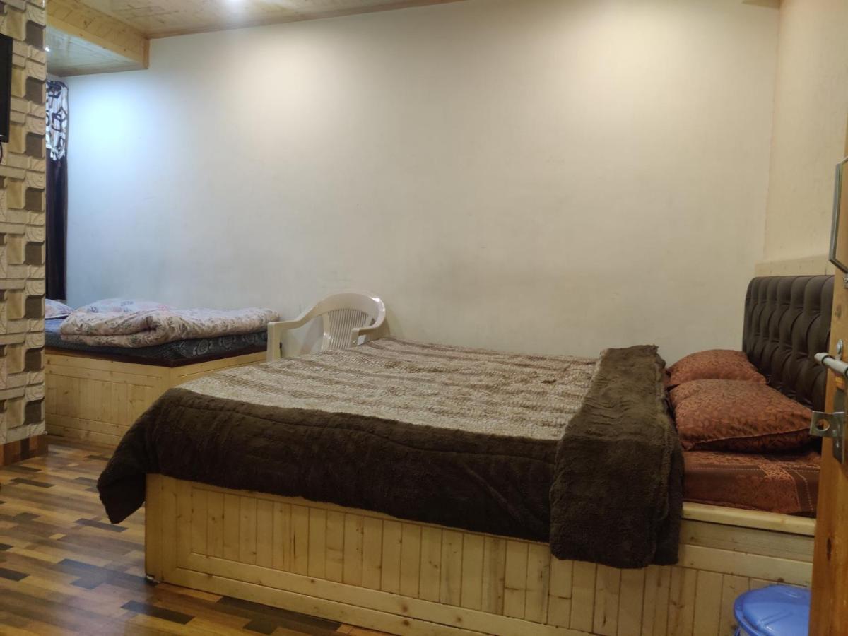 New Mehdudia B&B ชิมลา ภายนอก รูปภาพ