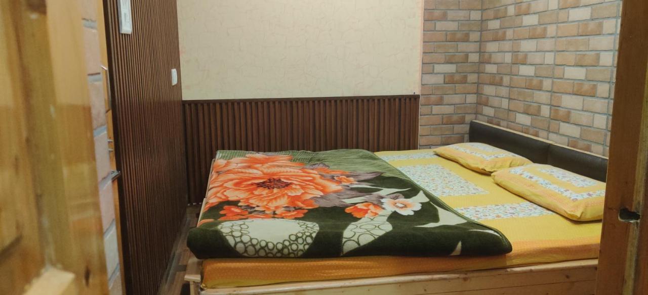 New Mehdudia B&B ชิมลา ภายนอก รูปภาพ