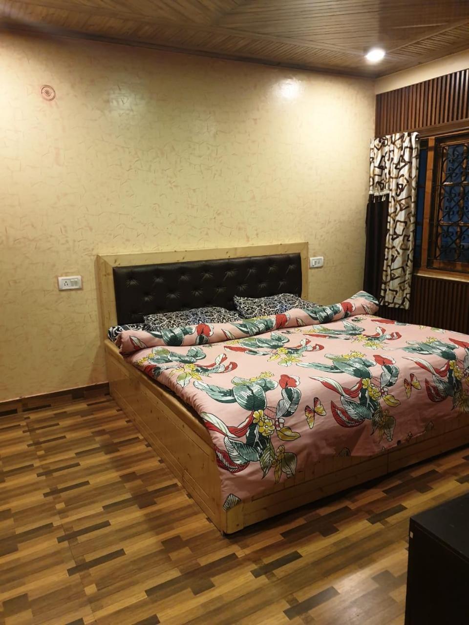 New Mehdudia B&B ชิมลา ภายนอก รูปภาพ